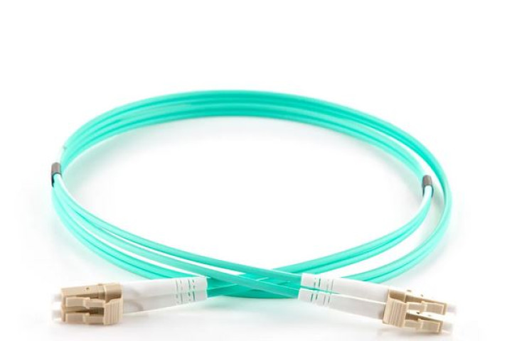 LC-LC OM4 duplex optikai patch kábel, 5m