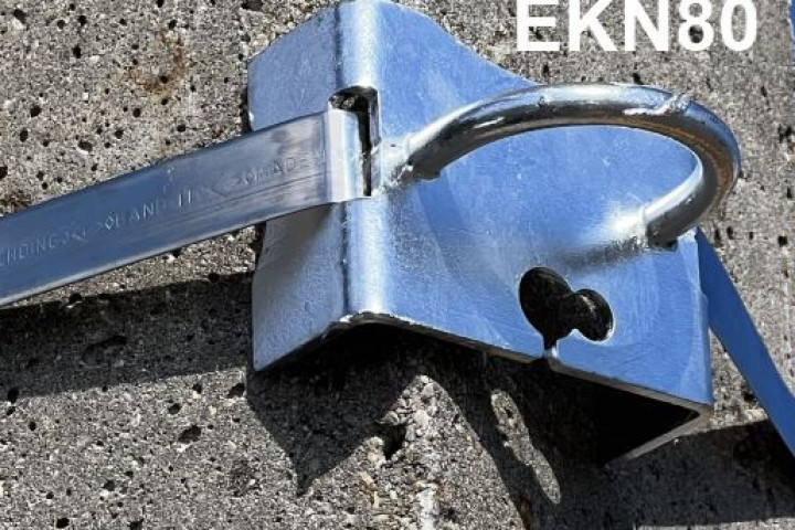 METZ EKN80 elágazó köroszlopra és négyszögoszlopra